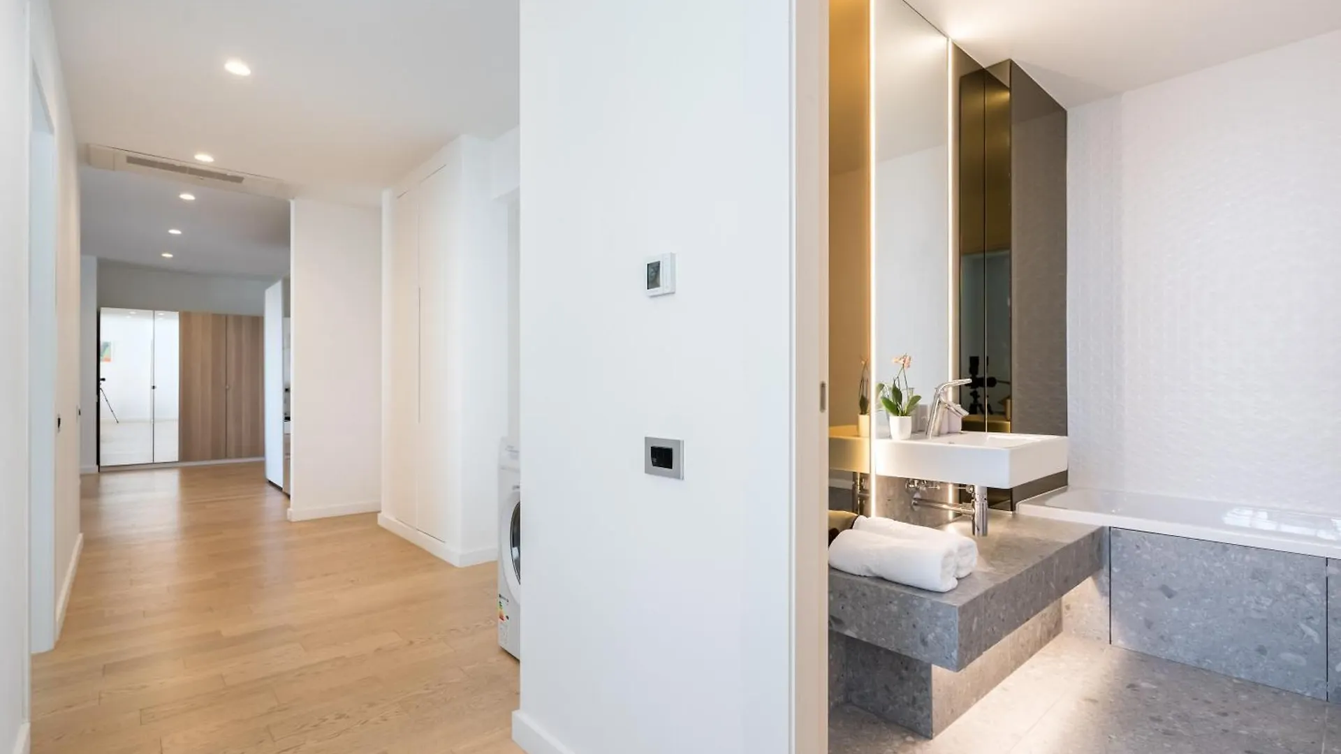 Luxury Apartment Near Promenada, 1Br Bucureşti