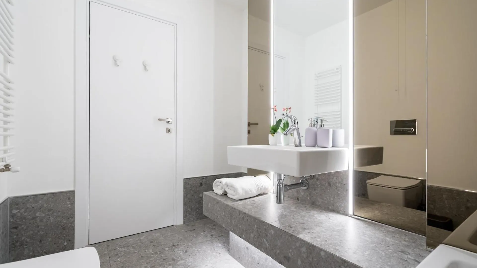 Luxury Apartment Near Promenada, 1Br Bucureşti România
